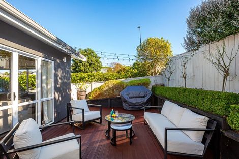 Photo of property in 11 Te Puia Drive, Aotea, Porirua, 5024