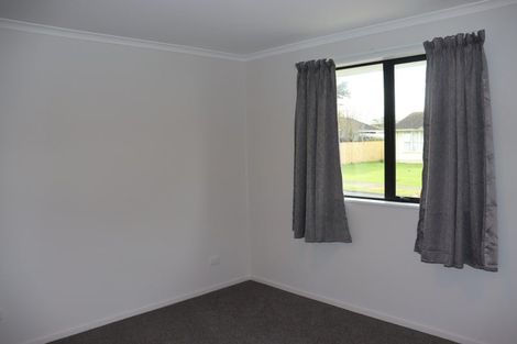 Photo of property in 9 Forbury Place, Mangere, Auckland, 2022
