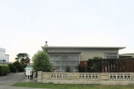 Photo of property in 2/382 Gloucester Street, Taradale, Napier, 4112