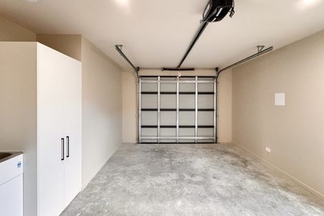 Photo of property in 7 Akoranga Place, Hornby, Christchurch, 8042