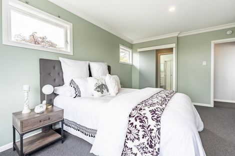 Photo of property in 61 Coronation Road, Hillcrest, Auckland, 0627