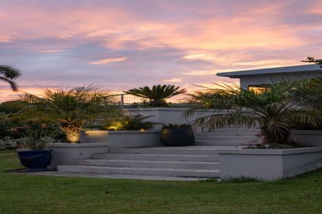 Photo of property in 12 George Street, Hospital Hill, Napier, 4110