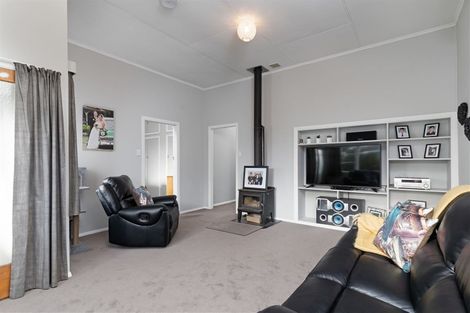 Photo of property in 121 Dixon Street, Masterton, 5810