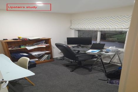 Photo of property in 2/85 Garden Road, Northland, Wellington, 6012