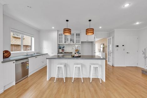 Photo of property in 69 Castlederg Drive, Flat Bush, Auckland, 2019