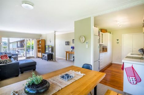 Photo of property in 2/56 Alton Avenue, Hillcrest, Auckland, 0627
