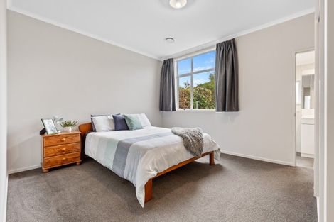 Photo of property in 6 West Avenue, Saint Clair, Dunedin, 9012