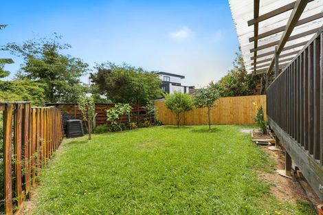 Photo of property in 1/646 Pakuranga Road, Howick, Auckland, 2010