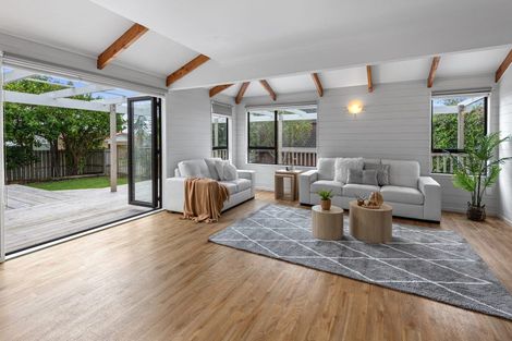 Photo of property in 51 George Point Road, Onerahi, Whangarei, 0110