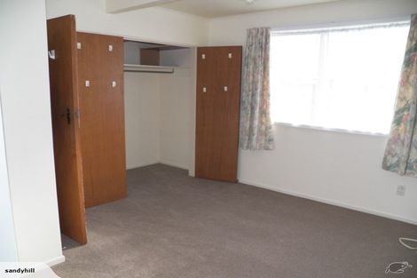 Photo of property in 33a Edgecombe Street, Newlands, Wellington, 6037