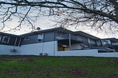 Photo of property in 2/2 Bentley Avenue, Glenfield, Auckland, 0629
