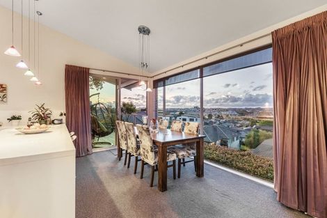 Photo of property in 3 Veronica Close, Red Beach, 0932