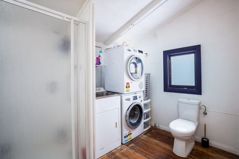 Photo of property in 419 Devon Street West, Lynmouth, New Plymouth, 4310