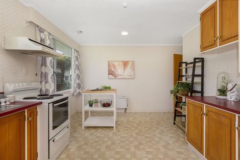 Photo of property in 45 Hicks Close, Whitby, Porirua, 5024