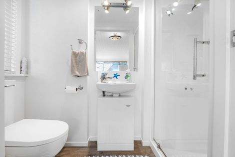 Photo of property in 162a Avonhead Road, Avonhead, Christchurch, 8042