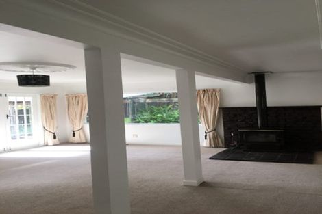 Photo of property in 16 Elmira Place, Browns Bay, Auckland, 0630