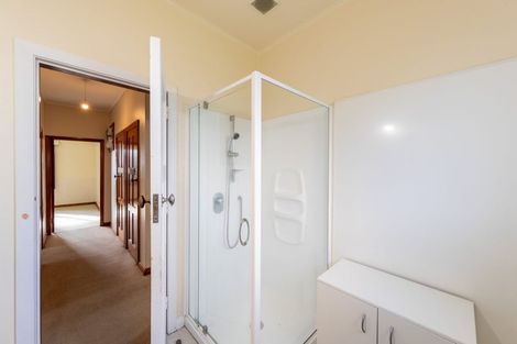 Photo of property in 72 Durham Crescent, Fairfield, Lower Hutt, 5011