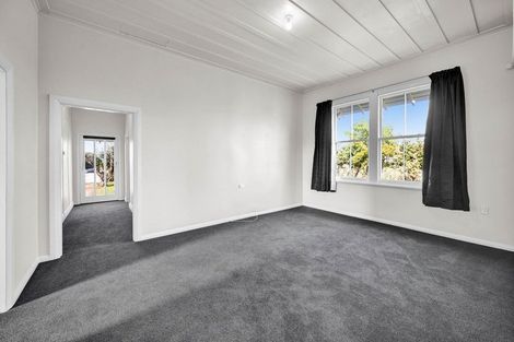 Photo of property in 39 Auroa Road, Otakeho, Hawera, 4678