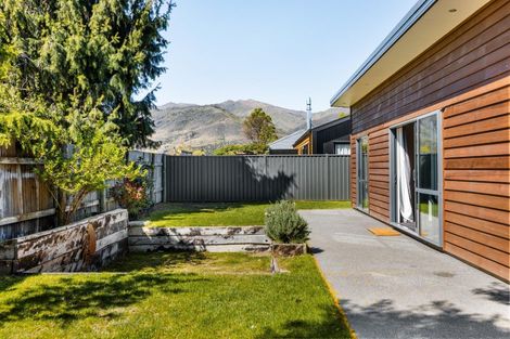 Photo of property in 111a Inniscort Street, Cromwell, 9310