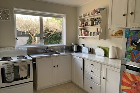 Photo of property in 14u1 Hector Street, Seatoun, Wellington, 6022
