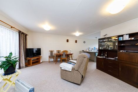 Photo of property in 829b Main Street, Roslyn, Palmerston North, 4414