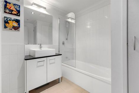 Photo of property in 310/332 Maunganui Road, Mount Maunganui, 3116