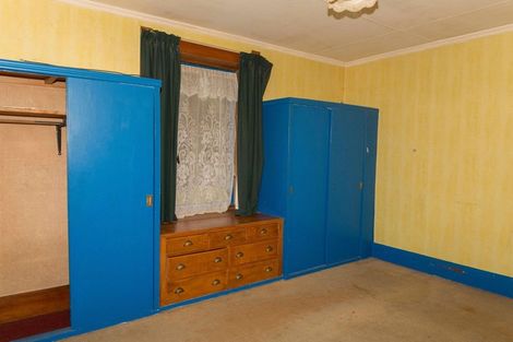 Photo of property in 11 Hunter Street, Dannevirke, 4930