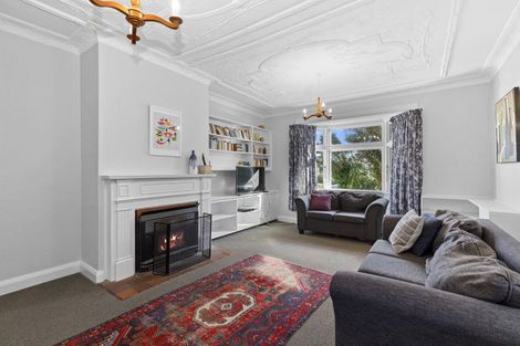 Photo of property in 49 Upper Watt Street, Wadestown, Wellington, 6012