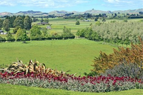 Photo of property in 225 Porangahau Road, Waipukurau, 4200