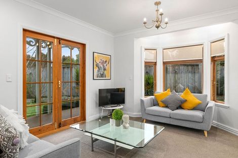 Photo of property in 25 Main Street, Greytown, 5712