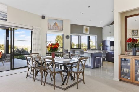 Photo of property in 1304 Old North Road, Helensville, 0875