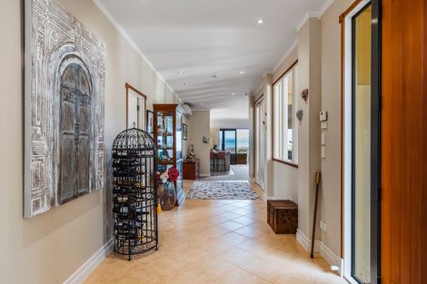 Photo of property in 47 Wakeman Road, Acacia Bay, Taupo, 3330