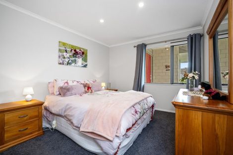 Photo of property in 12 Vantage Place, Omokoroa, 3114