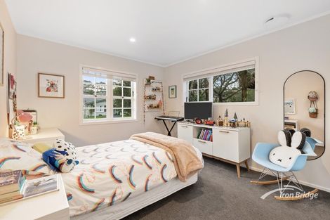 Photo of property in 65 Merriefield Avenue, Forrest Hill, Auckland, 0620