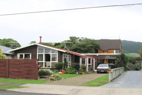 Photo of property in 62 Ngaio Road, Waikanae, 5036