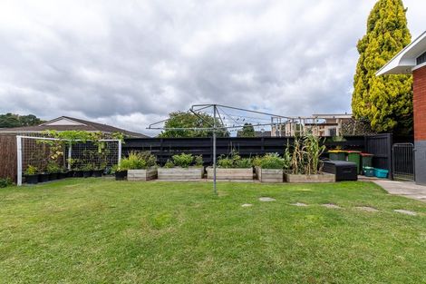Photo of property in 6 Bernard Street, Chedworth, Hamilton, 3210