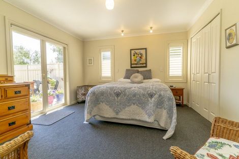 Photo of property in 6 Crosby Street, Havelock North, 4130