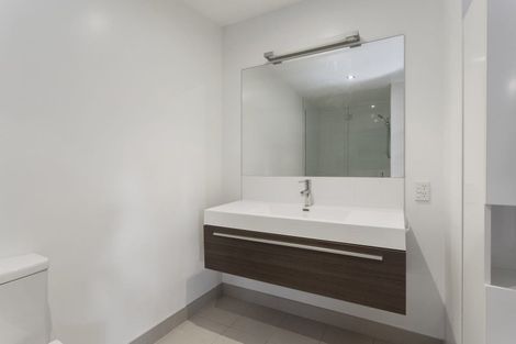 Photo of property in 144a Holly Road, St Albans, Christchurch, 8014