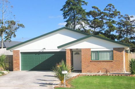 Photo of property in 12 Gendo Avenue, Henderson, Auckland, 0612