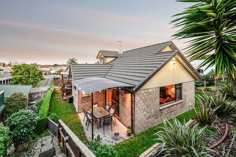 Photo of property in 22 Moverley Place, Pukete, Hamilton, 3200