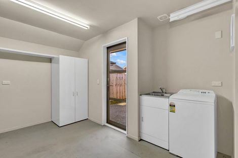Photo of property in 2/31 Veitches Road, Casebrook, Christchurch, 8051
