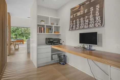 Photo of property in 5 Matai Grove, Greytown, 5712