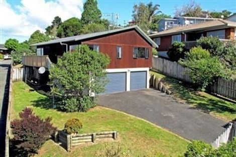 Photo of property in 10 Camilla Grove, Totara Vale, Auckland, 0629