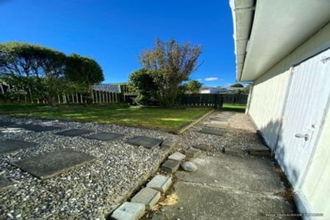 Photo of property in 9 Toporoa View, Ascot Park, Porirua, 5024
