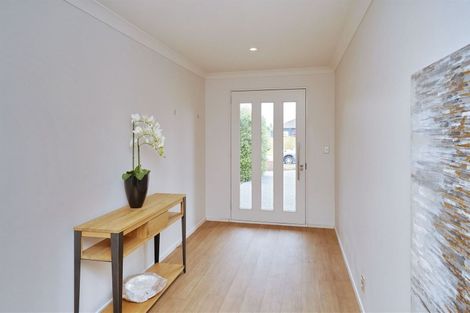 Photo of property in 16 Tommy Street, Pegasus, 7612