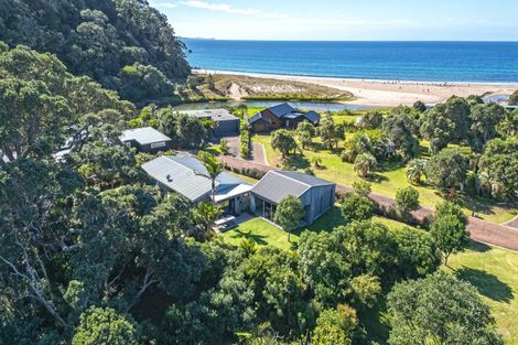 Photo of property in 7 Pye Place, Hot Water Beach, Whitianga, 3591