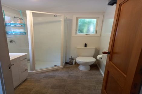 Photo of property in 4 Paremata Drive, Paremata, Porirua, 5024