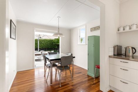 Photo of property in 205a Ocean Road, Whangamata, 3620