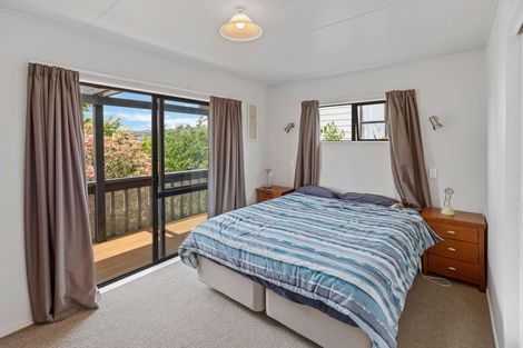 Photo of property in 4 Underwood Way, Churton Park, Wellington, 6037