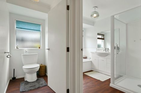 Photo of property in 14 Ebony Place, Massey, Auckland, 0614